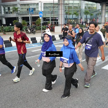 Runner Photo 4500544