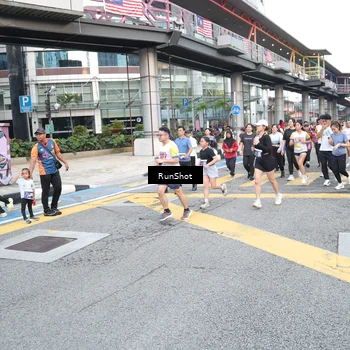 Runner Photo 4500575