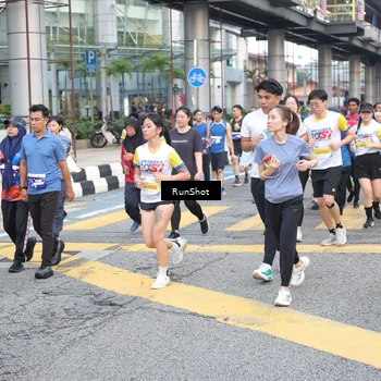 Runner Photo 4500650