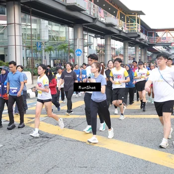 Runner Photo 4500676