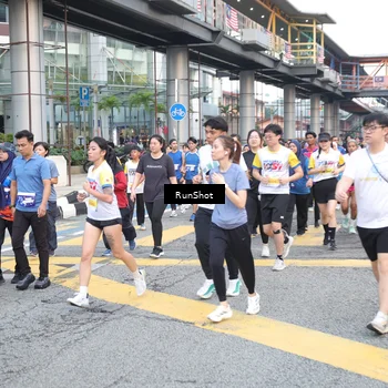 Runner Photo 4500691