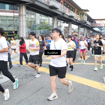 Runner Photo 4500855