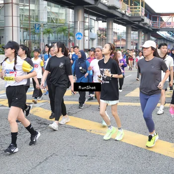 Runner Photo 4500954