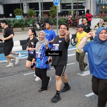 Runner Photo 4501073