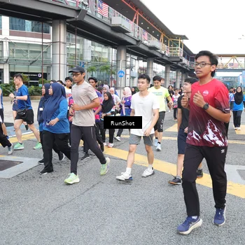 Runner Photo 4501092