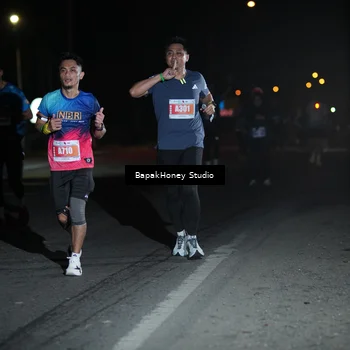 Runner Photo 4501143