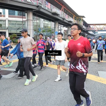 Runner Photo 4501176