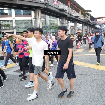 Runner Photo 4501229