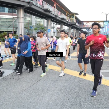 Runner Photo 4501298