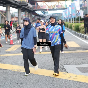 Runner Photo 4501347