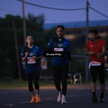 Runner Photo 4501348