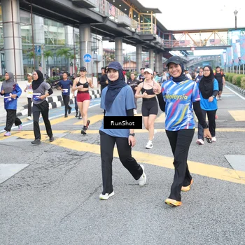 Runner Photo 4501356