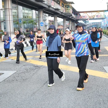 Runner Photo 4501421