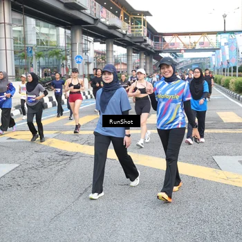 Runner Photo 4501512