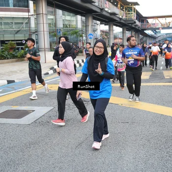 Runner Photo 4501624