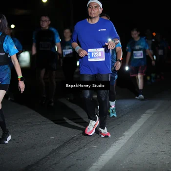 Runner Photo 4501647