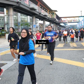 Runner Photo 4501648