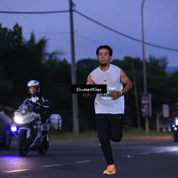 Runner Photo 4501694