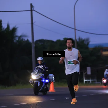 Runner Photo 4501710