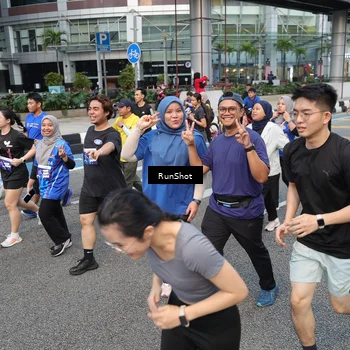 Runner Photo 4501725