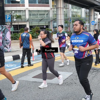 Runner Photo 4501740