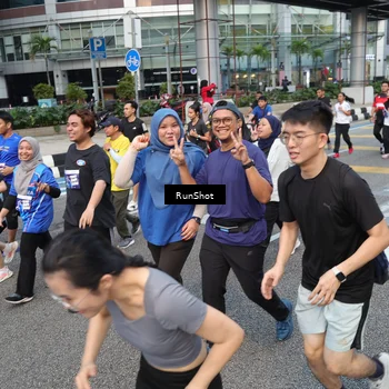 Runner Photo 4501847