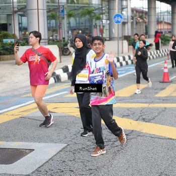 Runner Photo 4501877