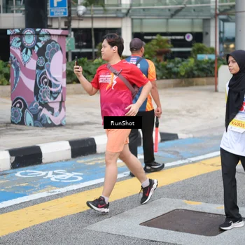 Runner Photo 4501887