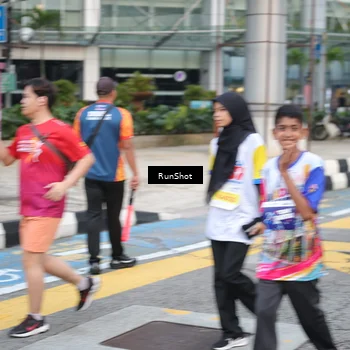 Runner Photo 4501905