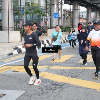 Runner Photo 4502012