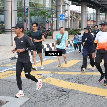 Runner Photo 4502061