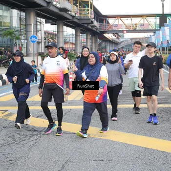Runner Photo 4502136