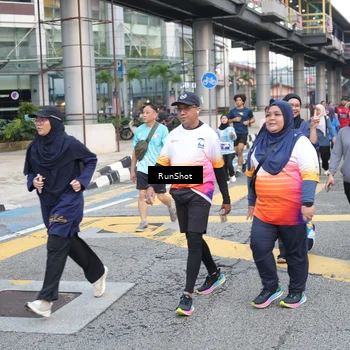Runner Photo 4502168