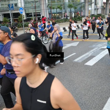 Runner Photo 4502270