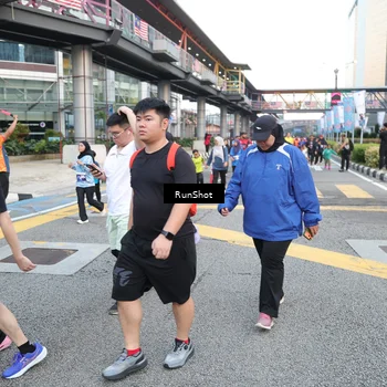 Runner Photo 4502339