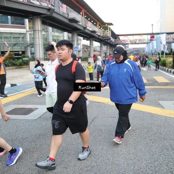 Runner Photo 4502350