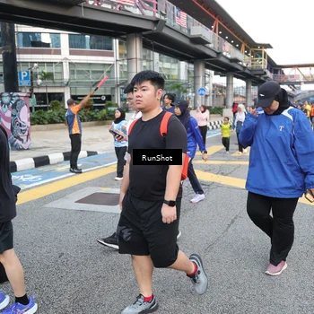 Runner Photo 4502369
