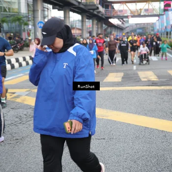 Runner Photo 4502381