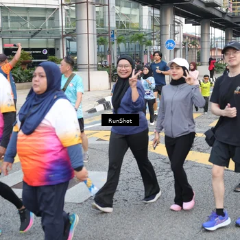 Runner Photo 4502385