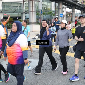 Runner Photo 4502398