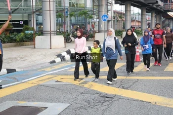 Runner Photo 4502584