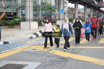 Runner Photo 4502591