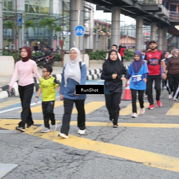 Runner Photo 4502605