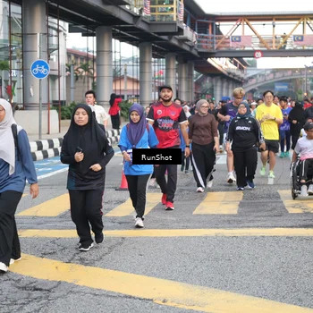 Runner Photo 4502626