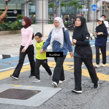 Runner Photo 4502718