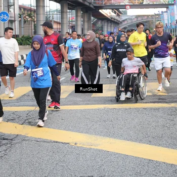 Runner Photo 4502775