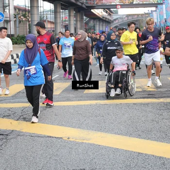 Runner Photo 4502783