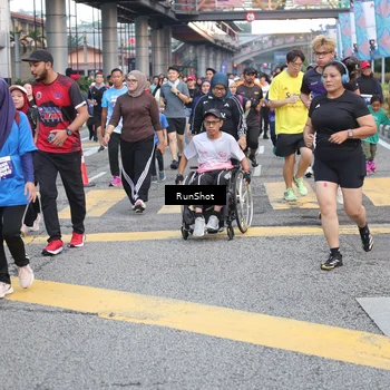 Runner Photo 4502798