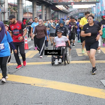 Runner Photo 4502802