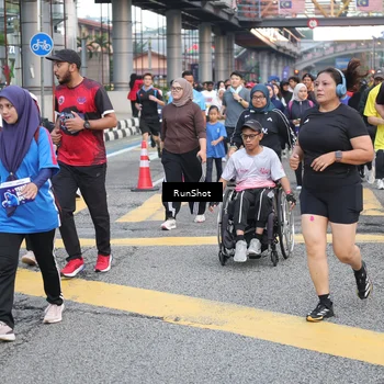 Runner Photo 4502832